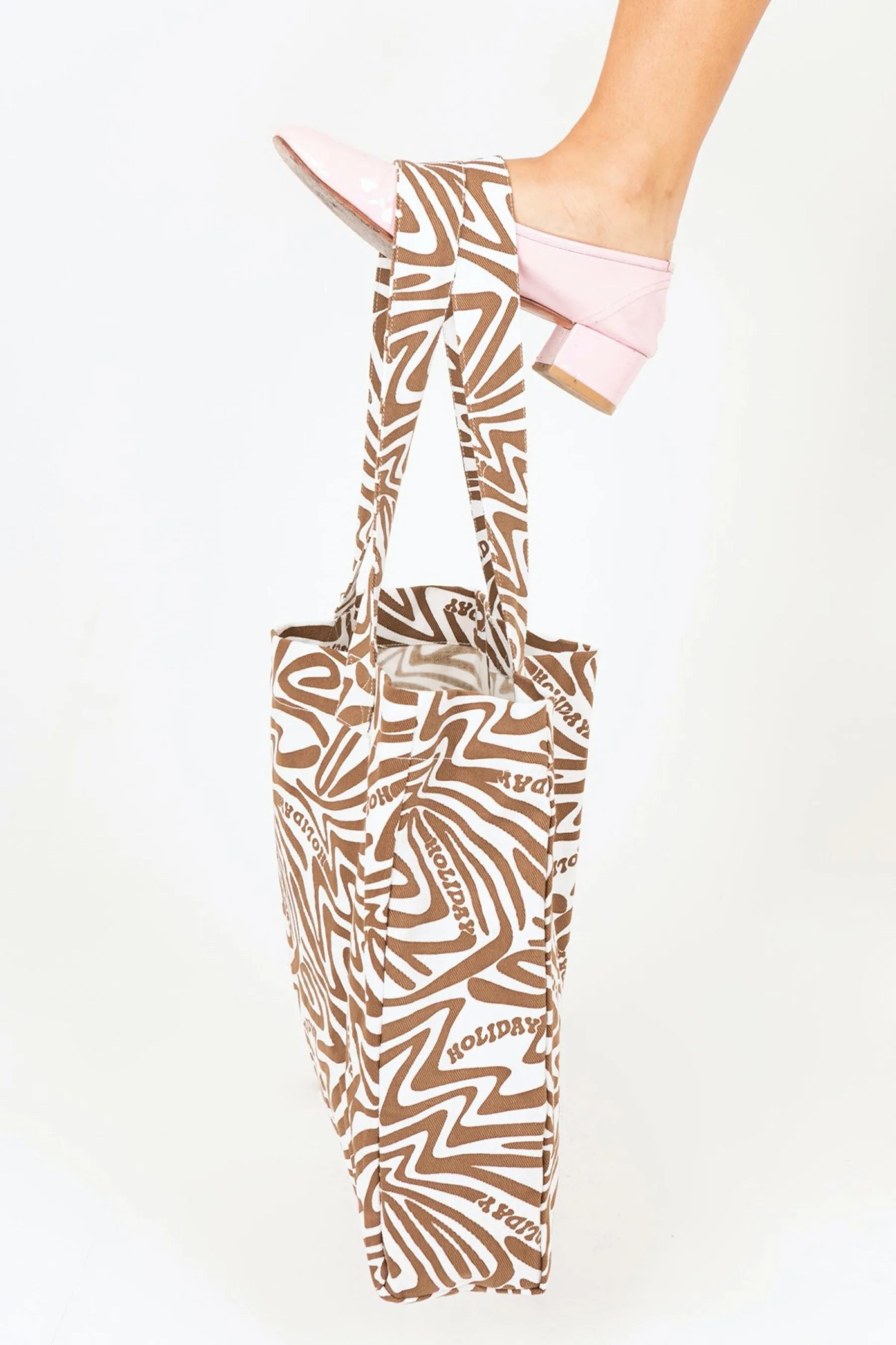 Brown Boogie Wave Beach Tote