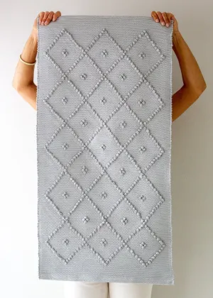 Hand-Woven Diamond Knotted Mat - Pale Grey