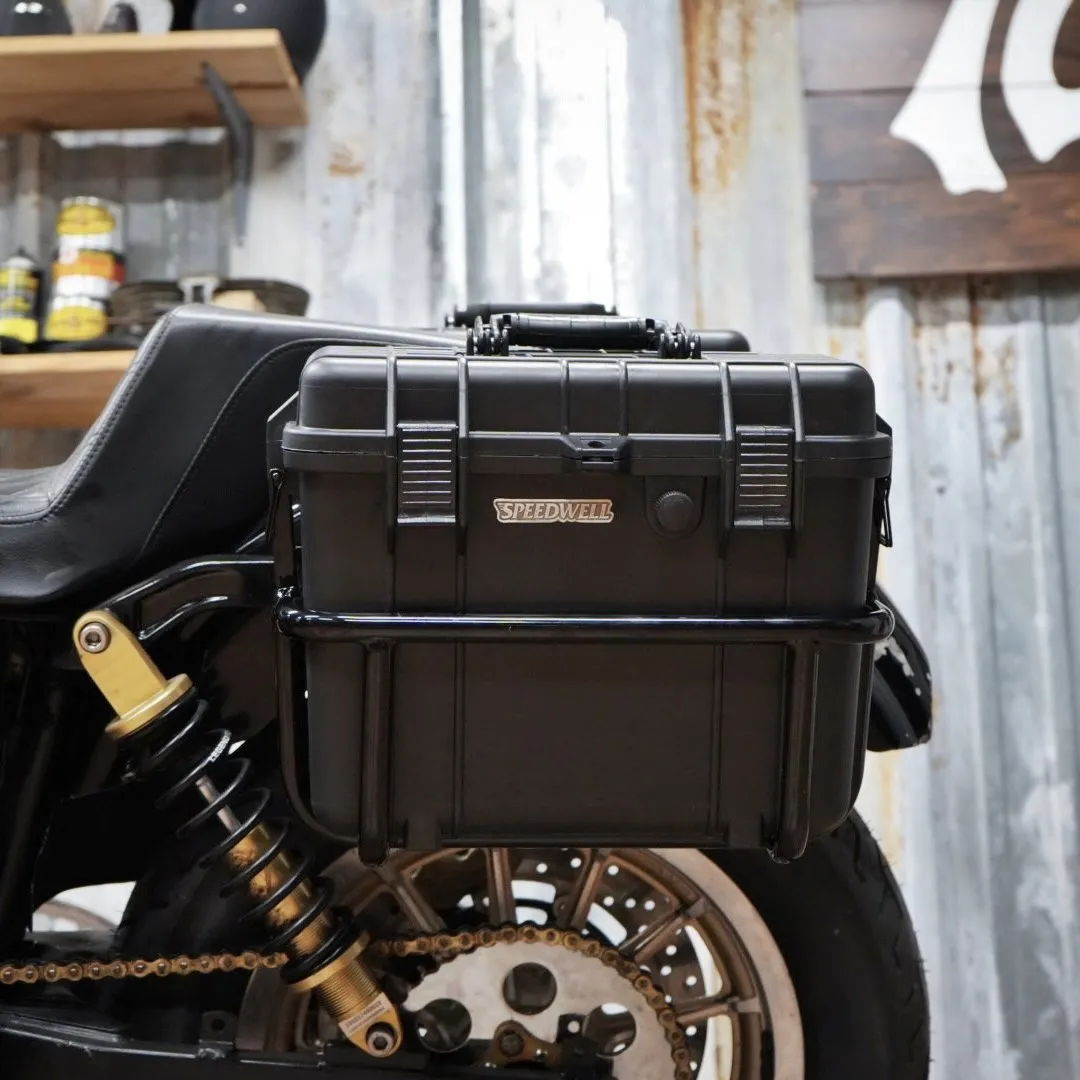 Speedwell Vigilante Saddlebags - Harley Dyna