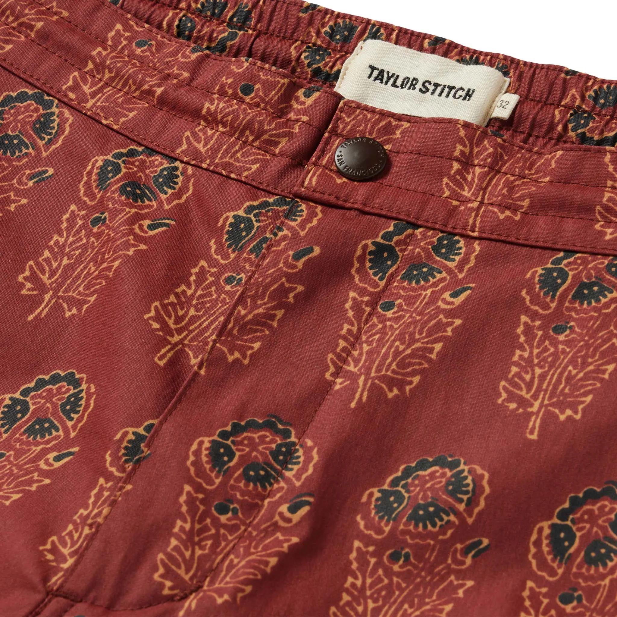 The Adventure Short in Rust Floral