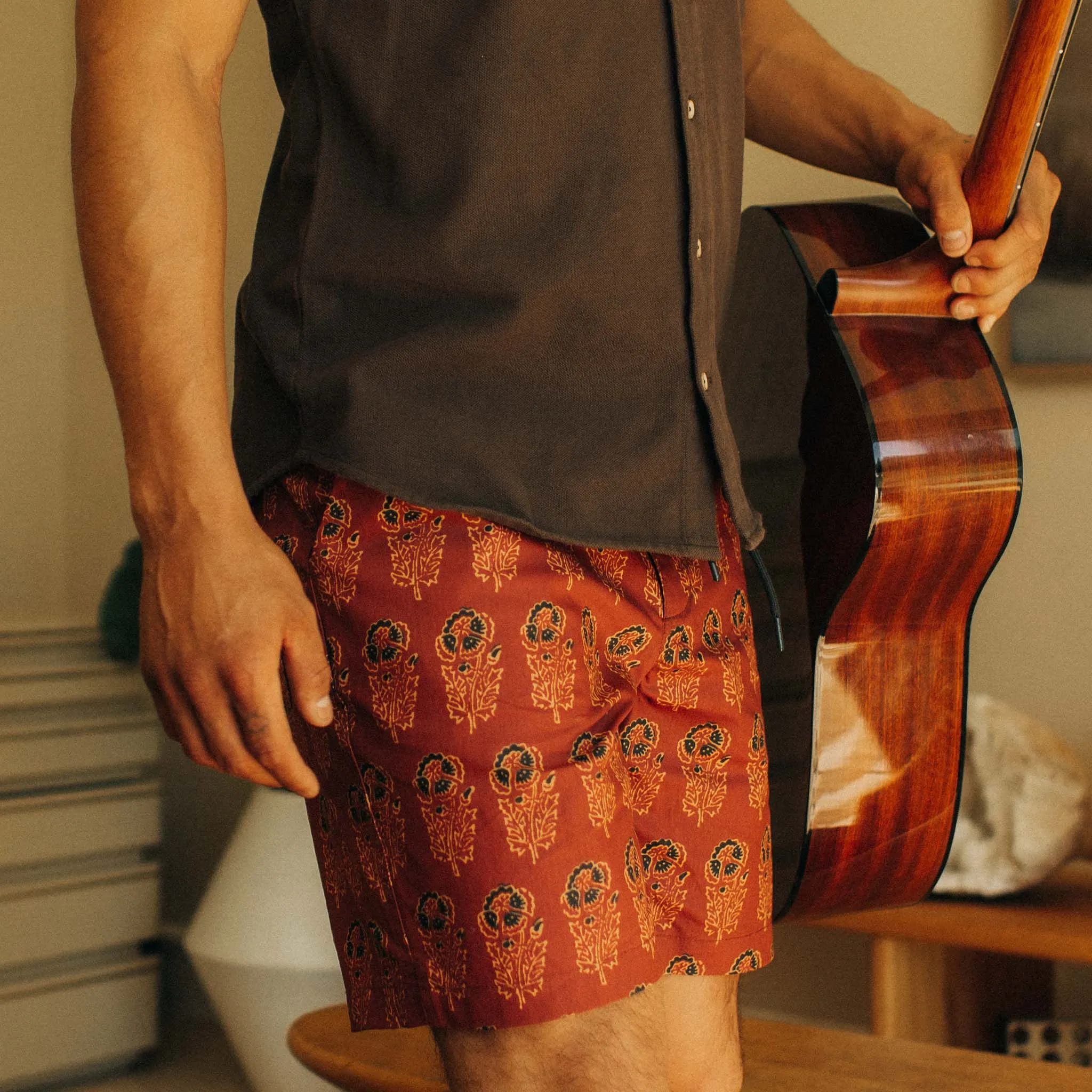 The Adventure Short in Rust Floral