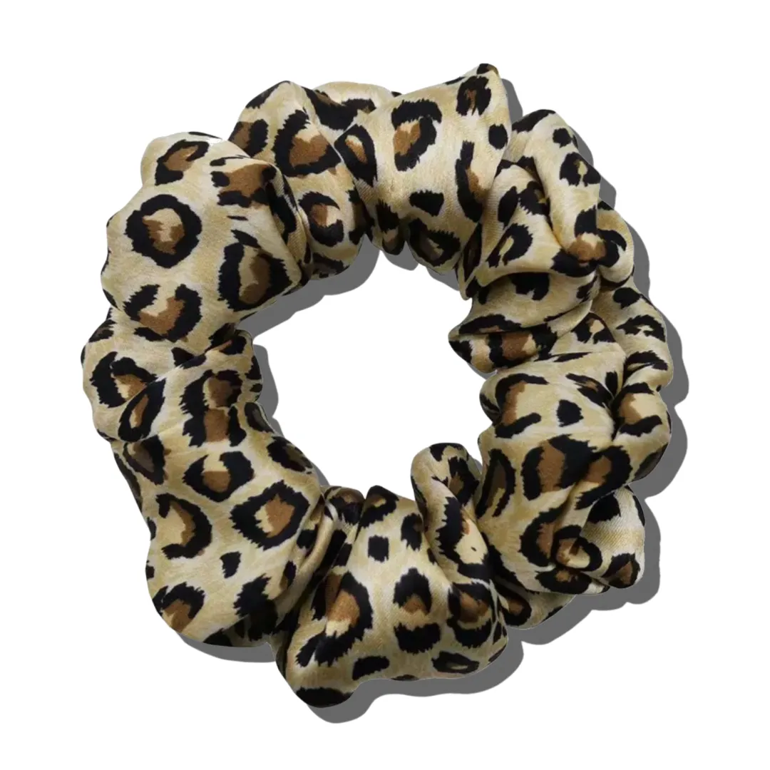 YOSMO Beautyfy Me 100% Silk Scrunchie